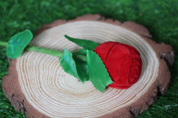 Rose Ring Box - Image 2